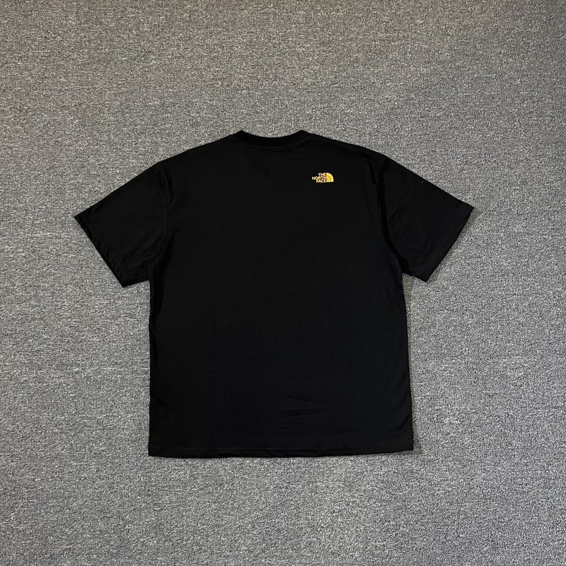 Футболка The North Face Top "Black" фото № 6