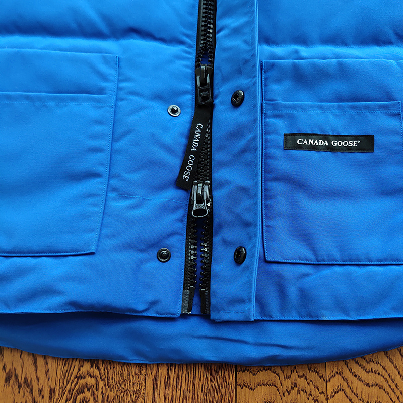 Жилетка Canada Goose Round Brand Logo "Blue" фото № 8