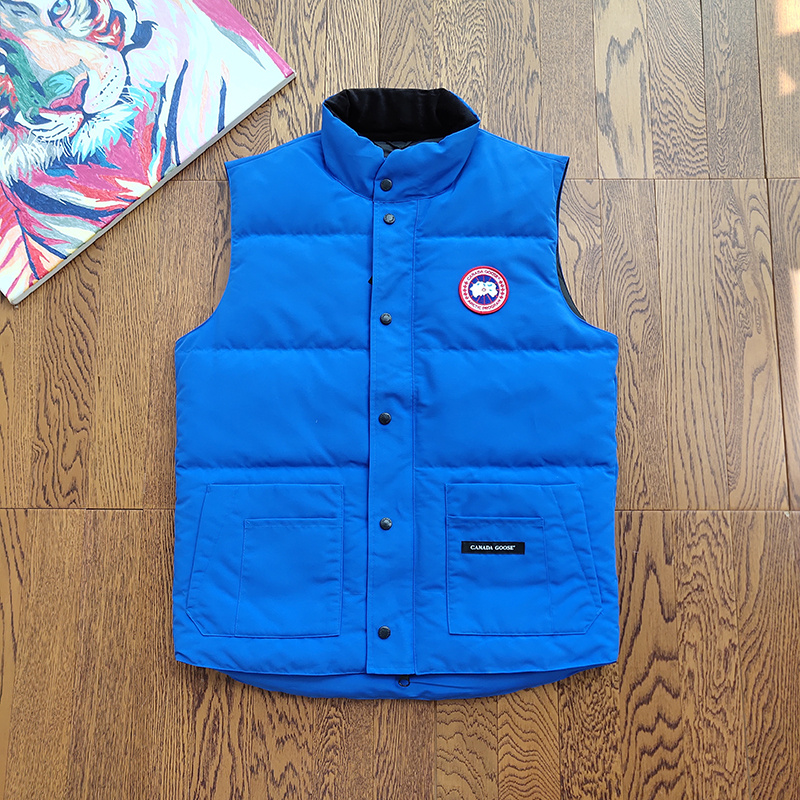 Жилетка Canada Goose Round Brand Logo "Blue" фото № 2