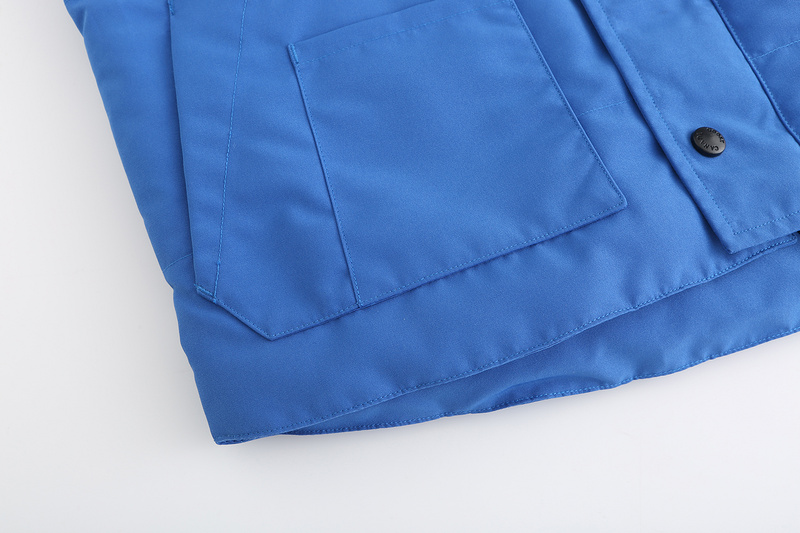 Жилетка Canada Goose Garson Vest "Blue" фото № 5