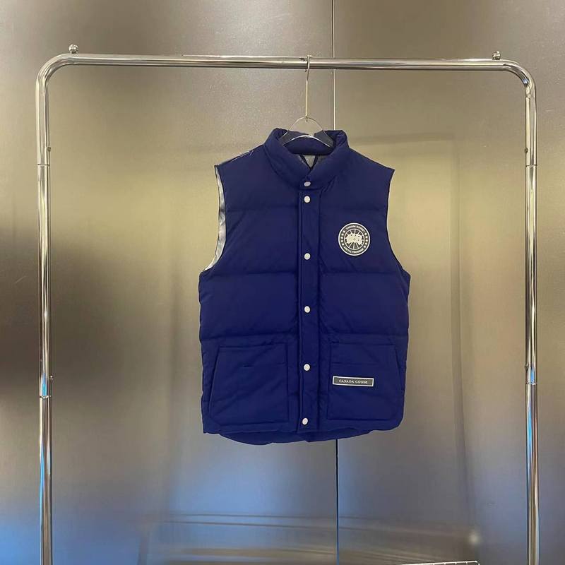 Жилетка Canada Goose With Patch "Blue" фото № 8