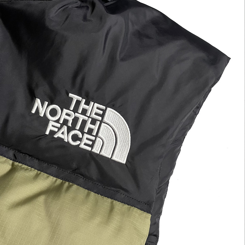 Жилетка The North Face Comfort And Warmth "Green" фото № 9