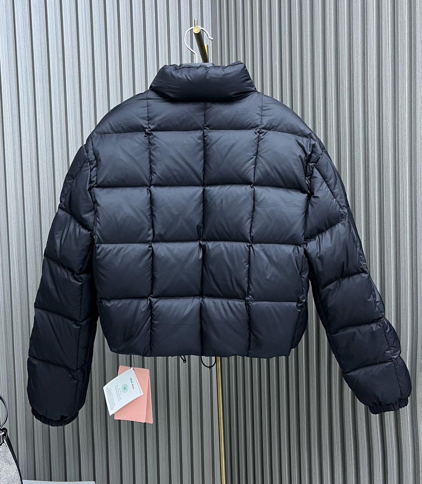 Пуховик Miu Miu Iconic Block "Dark Blue" фото № 4