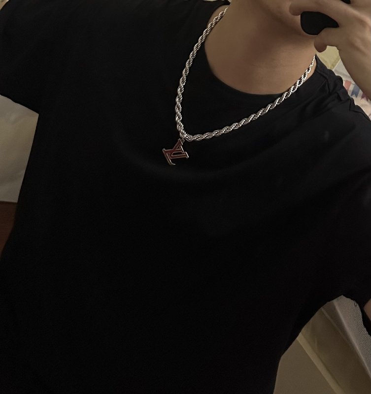 Подвеска Louis Vuitton Colorful Logo "Red" фото № 6