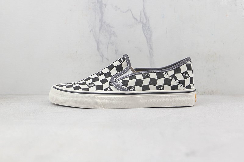 Vans Slip-On "Black/Marshmallow/Checkboard" фото № 2
