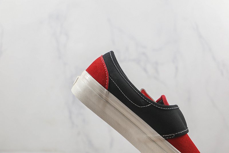 Fear Of God x Vans Slip-On "Red/Black" фото № 3