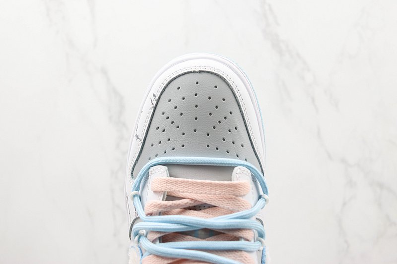 Nike SB Dunk Low "Pretty boy" фото № 3