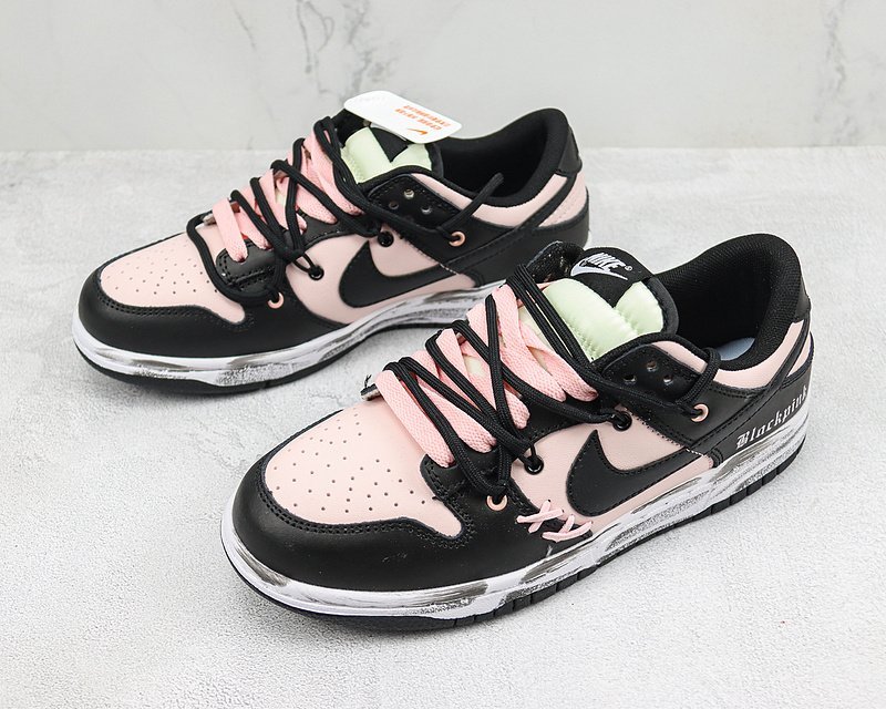 Nike SB Dunk Low "Blackpink" фото № 5