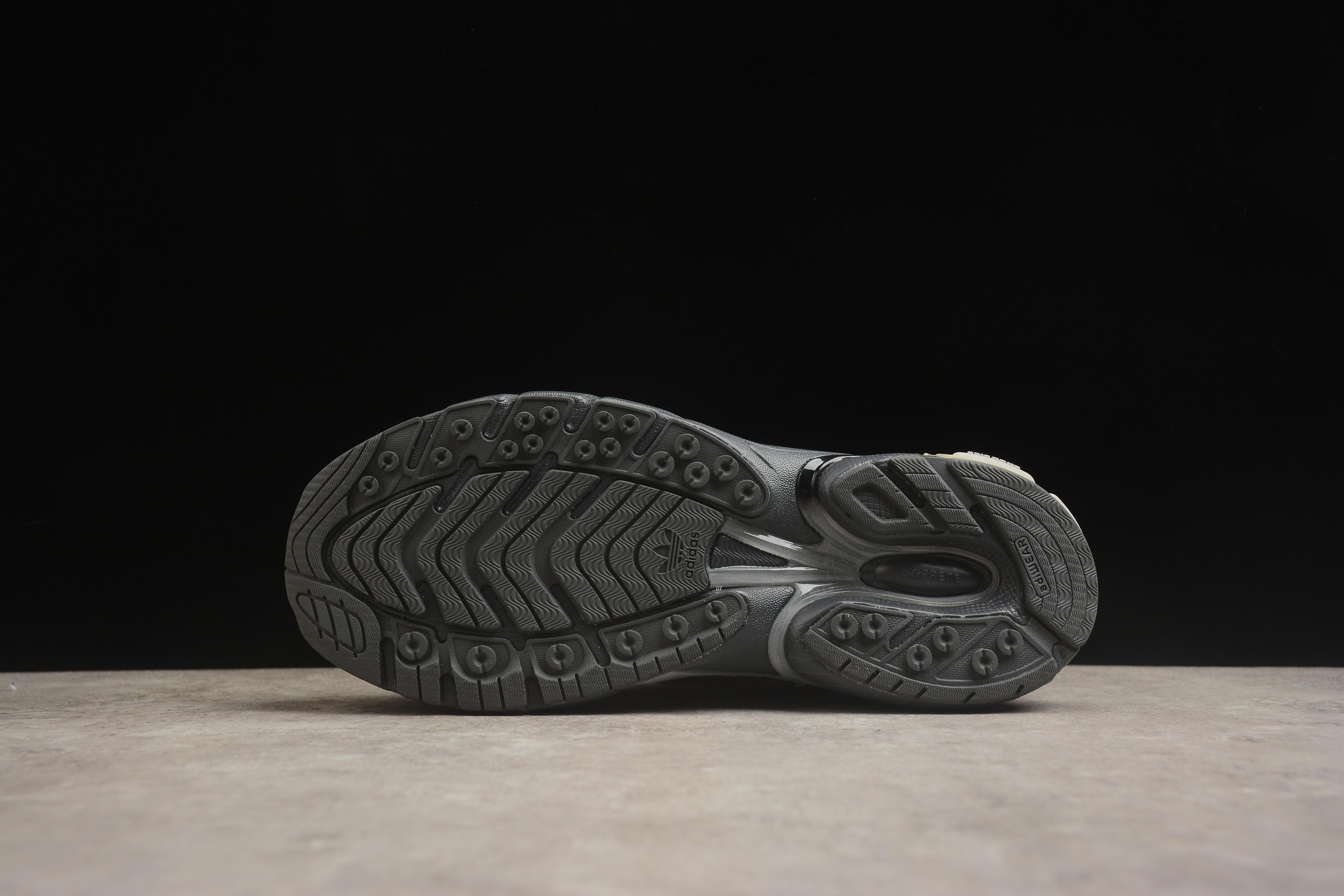 Song for the Mute x Adidas Adistar Cushion "Taupe Metallic Granite" фото № 4