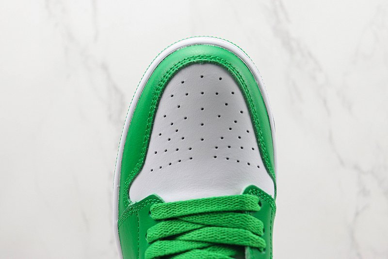 Air Jordan 1 Low "Lucky Green Aquatone" фото № 3