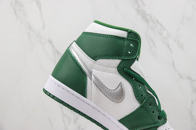 Air Jordan 1 Retro High OG "Gorge Green" фото № 4