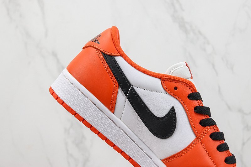 Air Jordan 1 Low OG "Starfish" фото № 4