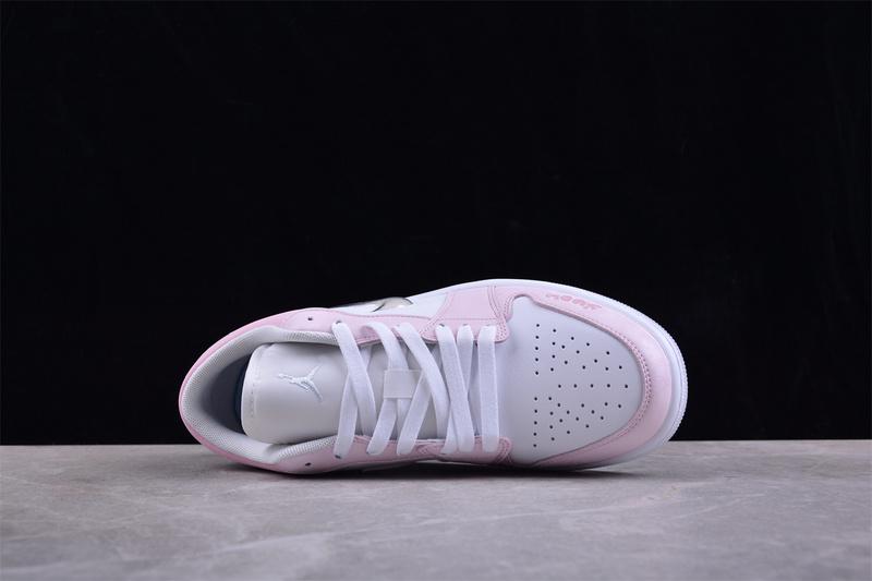 Air Jordan 1 Low SE "Pink/Glitter Swoosh" фото № 7