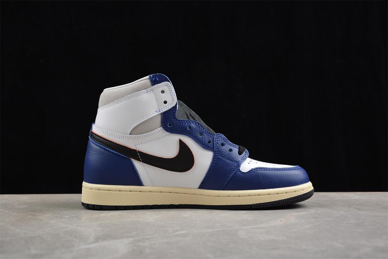 Air Jordan 1 High OG "Rare Air" фото № 7