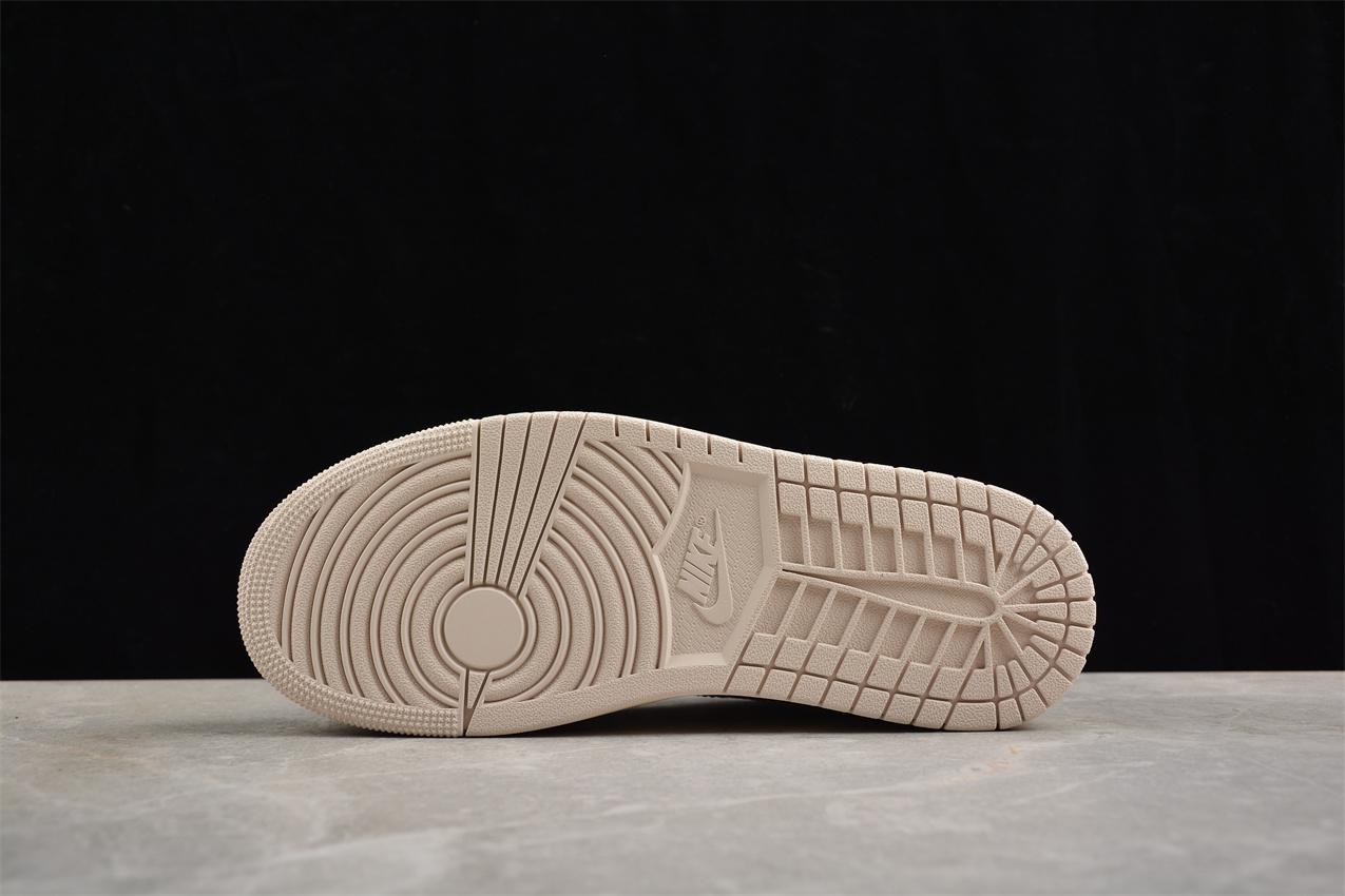 Air Jordan 1 Low "Sanddrift" фото № 8