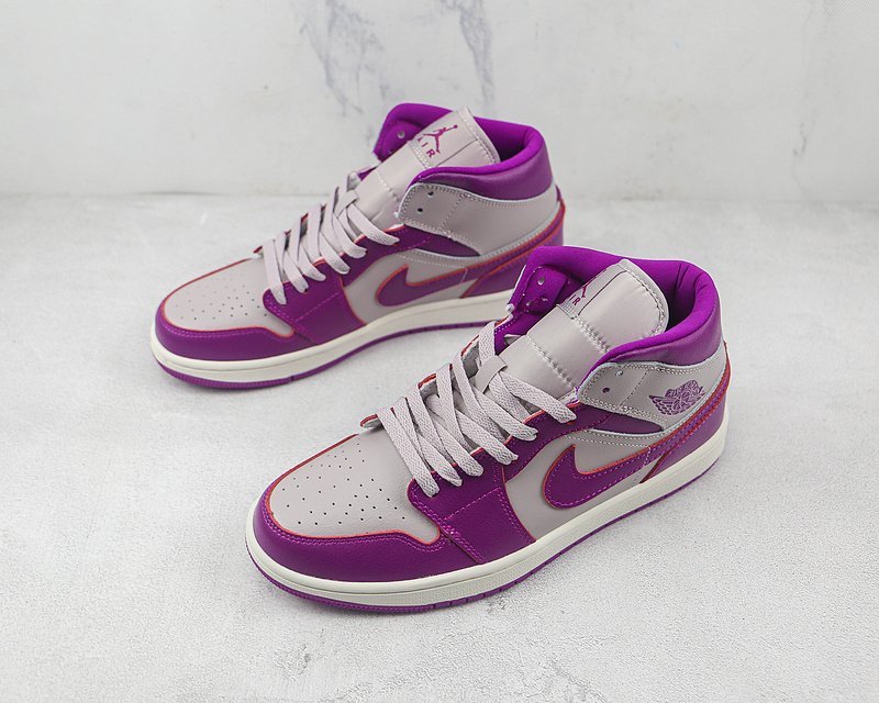 Air Jordan 1 Mid "Magenta" фото № 5