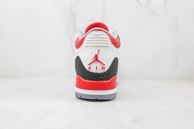 Air Jordan 3 Retro "Fire Red" фото № 9