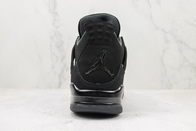 Air Jordan 4 Retro "Black Cat" фото № 9