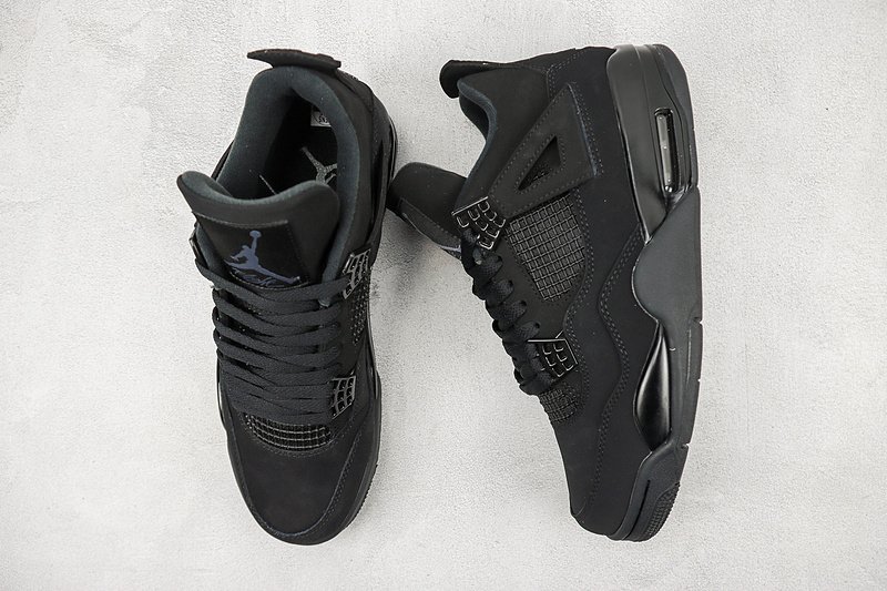 Air Jordan 4 Retro "Black Cat" фото № 7