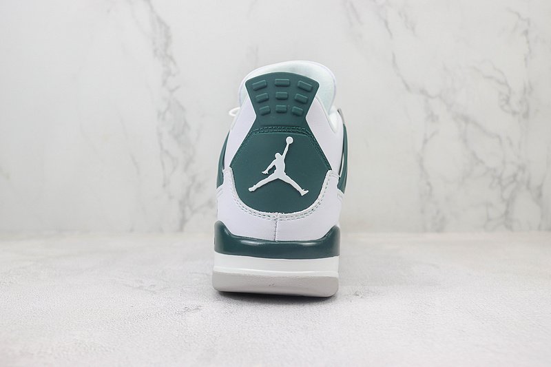 Air Jordan 4 "White/Pine Green/Panda" фото № 9