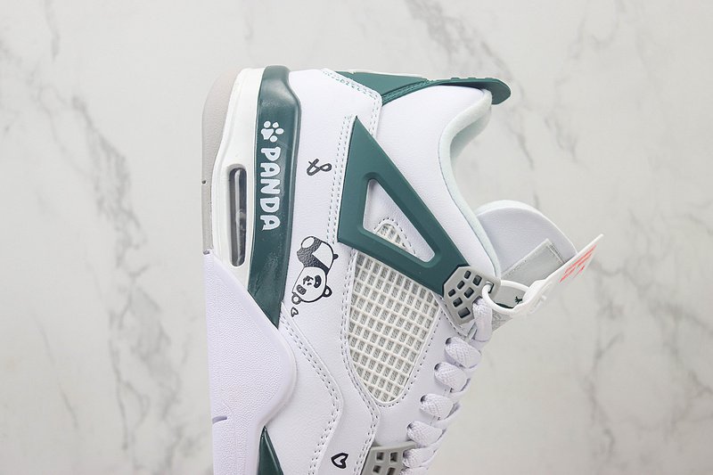 Air Jordan 4 "White/Pine Green/Panda" фото № 3
