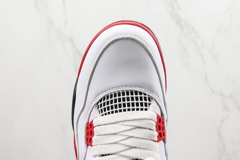 Air Jordan 4 "Fire Red" фото № 3