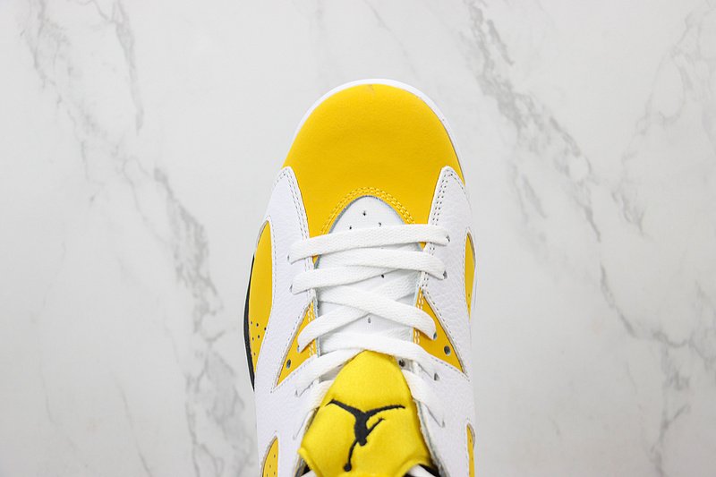 Air Jordan 6 Retro "Yellow Ochre" фото № 4