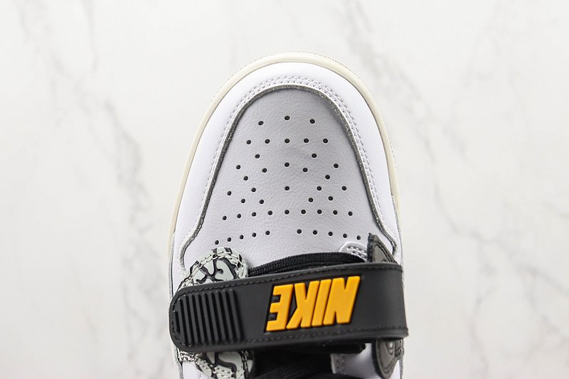 Air Jordan Legacy 312 Low "Lakers" фото № 3