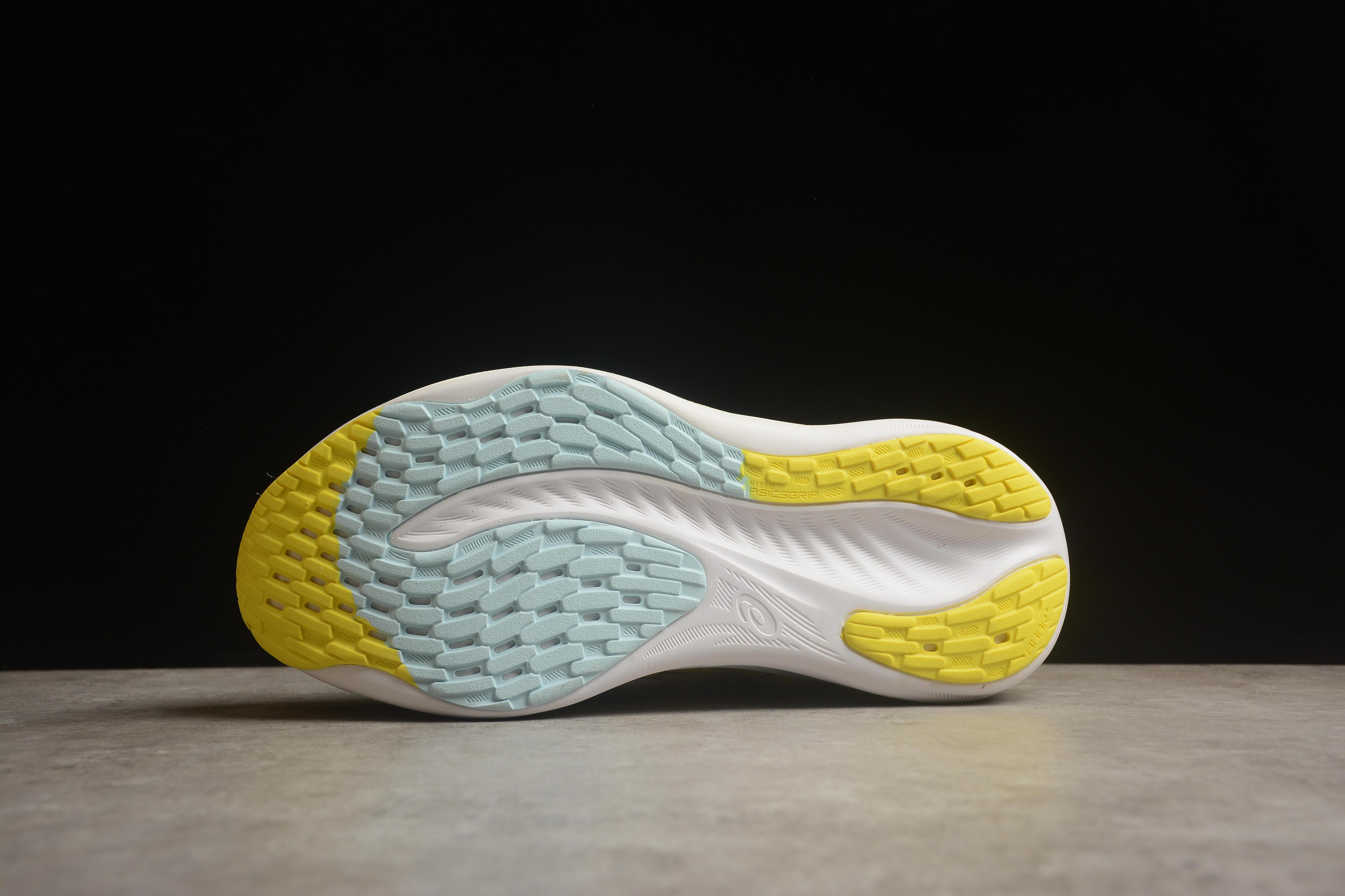 Asics Gel Nimbus 26 "Bright Yellow" фото № 4