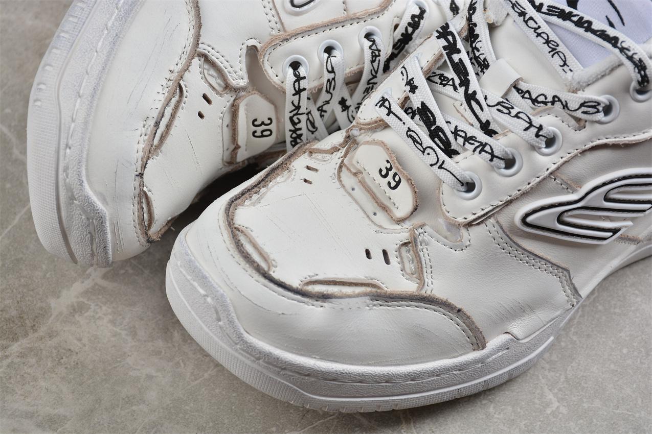 Balenciaga Hamptons Worn Out "White/Black/Brown" фото № 8