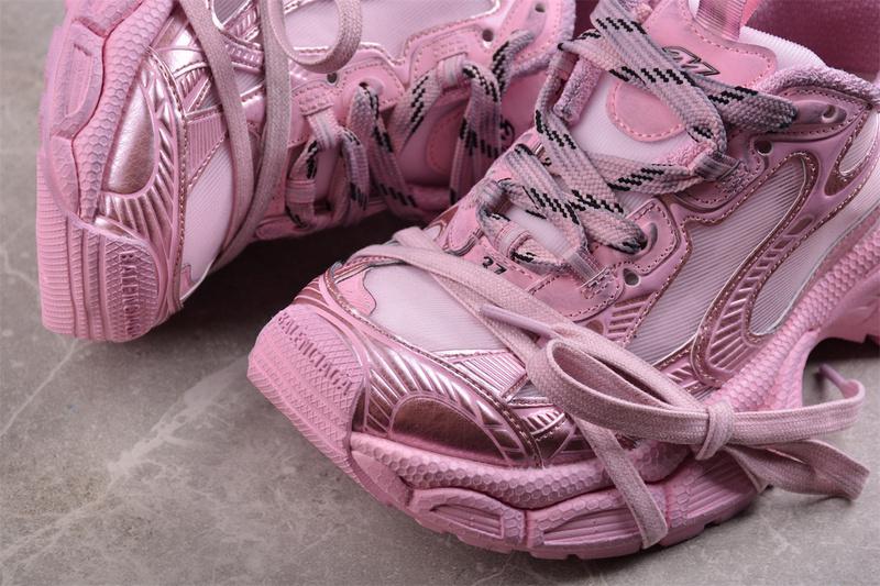 Balenciaga 3XL Sneaker "Worn-Out/Pink" фото № 3