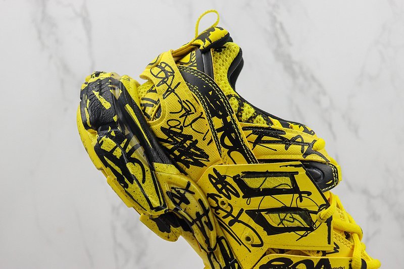 Balenciaga Track "Graffiti Yellow/Black" фото № 4