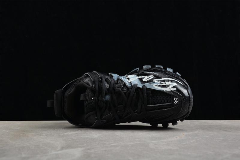 Balenciaga Track Sneaker "Signature - Black White" фото № 3