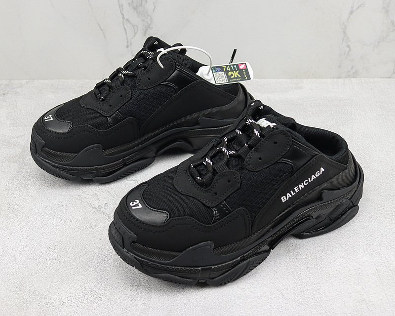 Balenciaga Triple S "Black" фото № 5