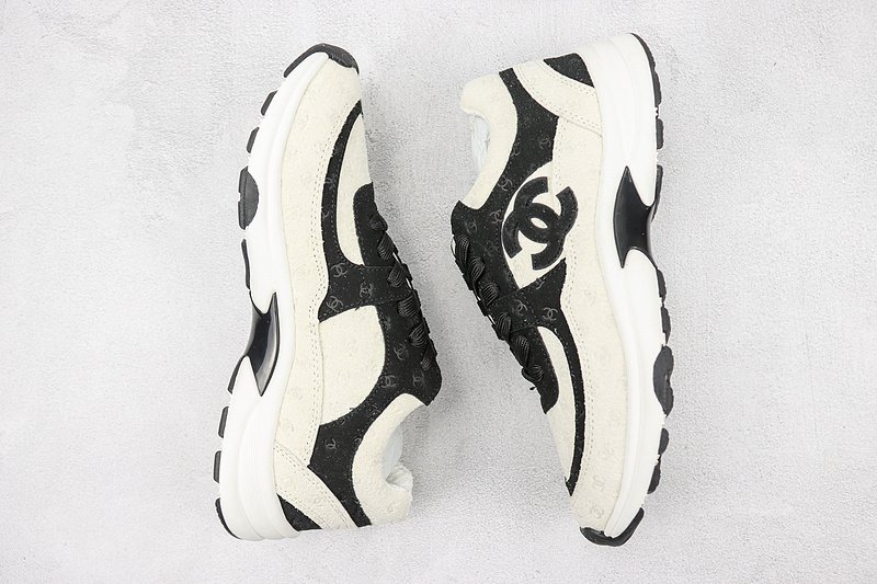 Chanel Low Top Trainer CC "White/Black" фото № 7
