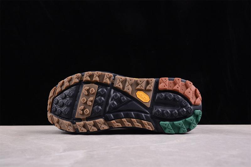 Bodega x HOKA Tor Ultra Low Gore-Tex "Brown Natural/Blazing-Yellow" фото № 3