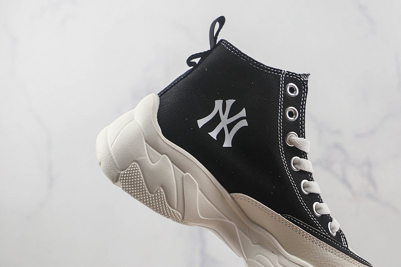 New York Yankees x MLB Big Ball Chunky High "Black" фото № 3