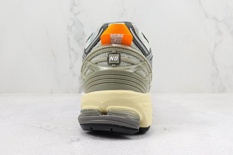 Invincible x N.Hoolywood x New Balance 1906R "Grey" фото № 9