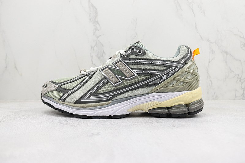 Invincible x N.Hoolywood x New Balance 1906R "Grey" фото № 2