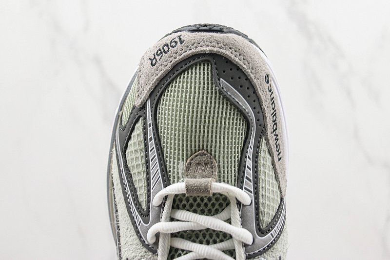 Invincible x N.Hoolywood x New Balance 1906R "Grey" фото № 3