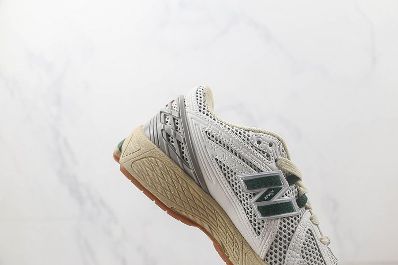 New Balance 1906R "White/Green/Beige" фото № 3