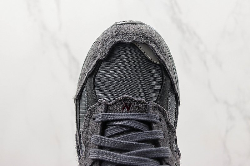 New Balance 2002R "Black/Navy" фото № 4