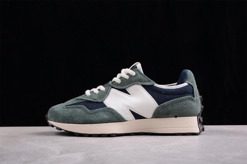 New Balance 327 "Midnight Green Outerspace" фото № 2