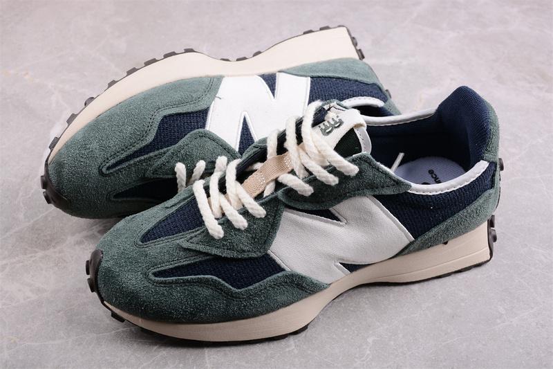 New Balance 327 "Midnight Green Outerspace" фото № 8