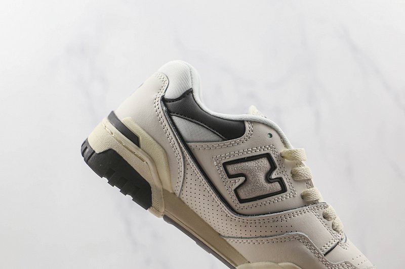 New Balance 550 “Cream/Black” фото № 4