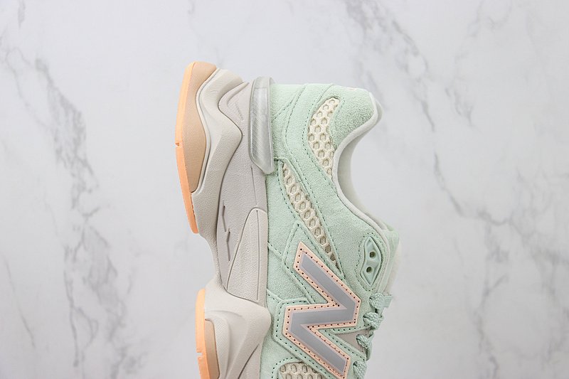 Whitaker Group x New Balance 9060 "Missing Pieces" фото № 3