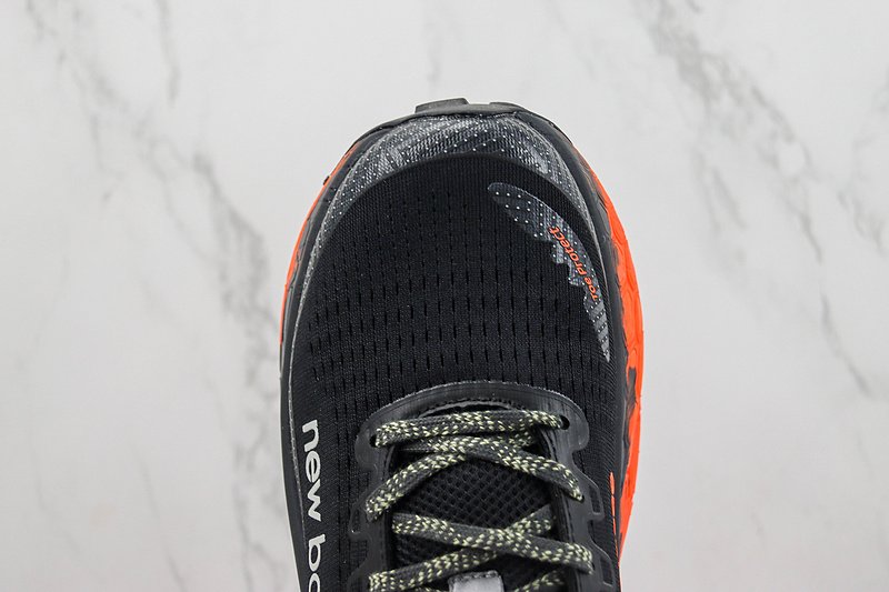New Balance Fresh Foam X More Trail V3 "Black/Orange/White" фото № 4