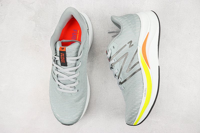 New Balance FuelCell Propel V4 "Grey/White" фото № 6