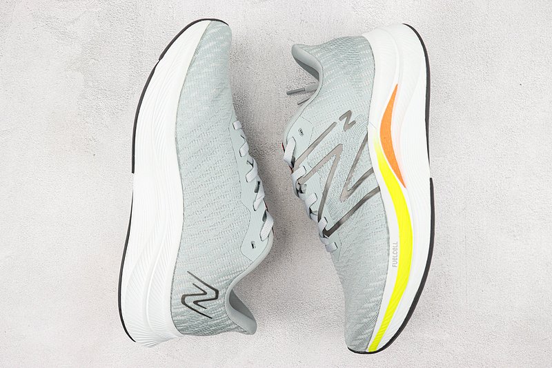 New Balance FuelCell Propel V4 "Grey/White" фото № 7