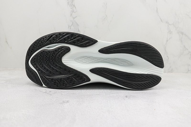 New Balance FuelCell Propel V4 "Grey/White" фото № 8